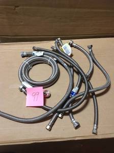 BrassCraft 38 in. Compression x 12 in. FIP x 30 in. Braided Polymer Faucet Connector in good condition