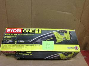 RYOBI 18-Volt ONE Lithium-Ion Cordless EVERCHARGE Hand Vacuum Kit with 1.3 Ah Compact Battery and Wall AdaptorCharger  in good condition