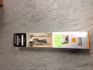 Gladiator GAGP32GAEY 32 in. L GearTrack Garage Wall Storage Kit with 6-Hooks  in good condition