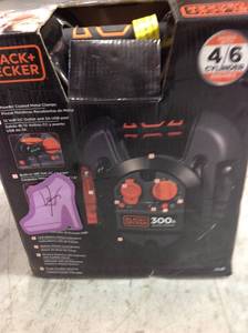 BLACKDECKER 300 Amp Portable Jump Starter in good condition