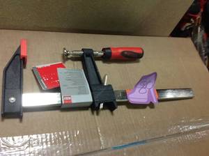 Bessey 12in. Clutch Style Bar Clamp - 1,100-Lb. Clamping Pressure, 3 12in. Throat Depth, Model Number GSCC3.5122K