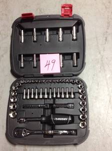 lot 49 image: Husky Mechanics Tool Set (65-Piece) in good condition
