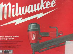 lot 92 image: Milwaukee Pneumatic 3-12 in. 21 Degree Full Round Head Framing Nailer in good condition