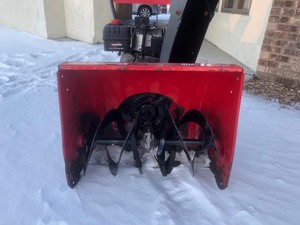 Yard Machines 8HP24 Snowblower, Self Propel, Electric Start, See Attached Video