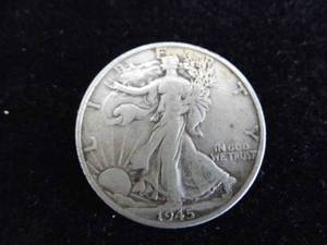 lot 30 image: Walking Liberty Half Dollar 1945