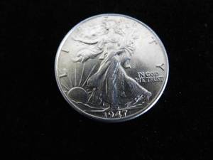 lot 40 image: Walking Liberty Half Dollar 1947