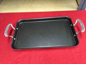 lot 506 image: Nordicware Griddle, Retail $21.99