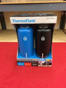 lot 507 image: Thermoflask 40 Oz. 2 Pk, Retail $24.99