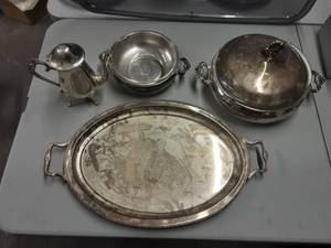 4 Pieces Assorted Silver Plate With 2 Pyrex Inserts