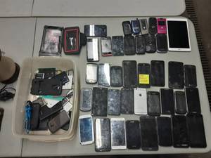 Cell Phones & Cases