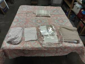 Queen Comforter, Bed Skirt, Pillow Shams, Sheets, Throw Pillow