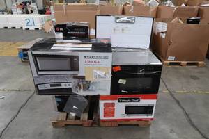 lot P1 image: Pallet of 10 Various Untested Customer Returned Microwaves