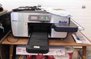 lot 1 image: Anajet mPower Ricoh MP5