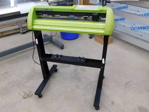 lot 5 image: ZenCut Green Vinyl Cutter