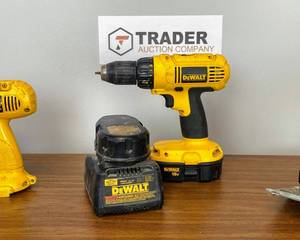 lot 7 image: DeWalt 18V Drill, Batteries & Charger