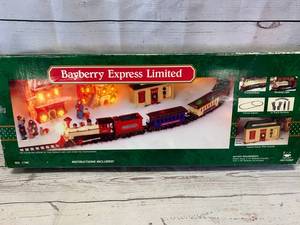 lot 2 image: Vintage Bayberry Express Train Set No. 174 (VERY RARE)