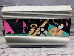 lot 18 image: G & S Competition C1000 Dyna Drive Amplifier