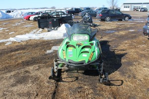 lot 5045 image: 2004 Arctic Cat 800 Snowmobile - NO RESERVE - UPDATED -