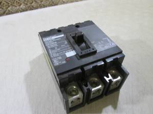 Square D PowerPact QG 200 Circuit B...