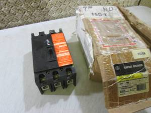 GE Circuit Breaker See photos for i...