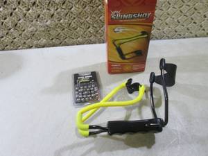 Folding Slingshot with Pack of Stee...