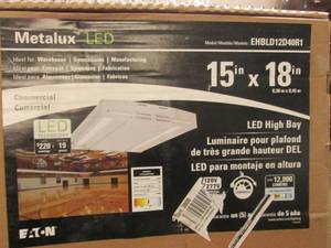 Metalux LED 90-Watt White Integrate...