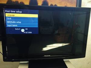 lot 48 image: Panasonic TC-P42U1 42 VIERA U1 Series 1080p plasma HDTV - Excellent Working Condition - No Remote