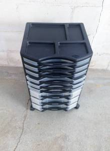 lot 63 image: CRAFTERS & ORGANIZERS FANTASTIC QUALITY JOSS & MAIN JOSSWARE 9 DRAWER MOBILE STORAGE TOWER WITH REMOVABLE TAKE & GO SEALED DRAWERS - EXCELLENT CONDITION
