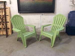lot 71 image: PAIR LIME GREEN OUTDOOR POLYRESIN DELUXE COMFORT ADIRONDACK STYLE CAMPFIRE CHAIRS - GREAT STURDY CONDITION - FLAW TO ONE OF THE LEGS SEEN IN PICTURE DOES NOT AFFECT STURDINESS