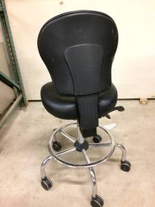 lot 13 image: Medical Stool - Has tear in Back - See Pictures