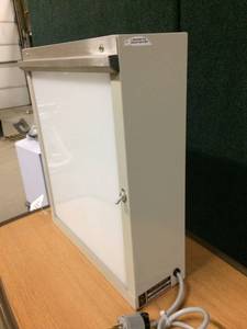 lot 69 image: S & S XRAY PRODUCTS VIEWBOX FILM ILLUMINATOR - GREAT CONDITION