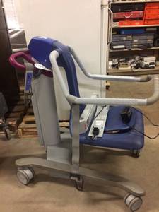 lot 68 image: WOW MSRP $8000&nbspArjoHuntleigh&nbspAlenti Advanced Hygiene BATTERY POWERED Bath Lift Trolley - GREAT WORKING CONDITION