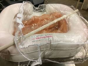 lot 82 image: EZ-SHAMPOO Hair Washing Basin - GOOD CONDITION