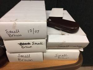 lot 34 image: MISCELLANEOUS NEW SUNGLASS CASES