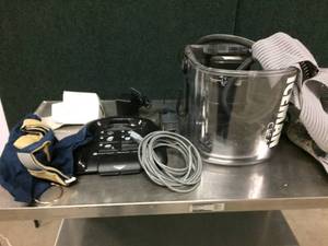 lot 45 image: DonJoy IceMan CLEAR3 Cold Therapy System -EXCELLENT WORKING CONDITION