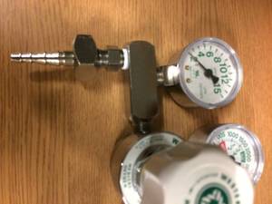 lot 53 image: WESTERN MEDICA OXYGEN FLOWMETER