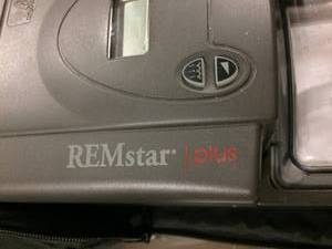 lot 57 image: Respironics REMstar Plus C-Flex Lincare CPAP Machine With Humidifier - Great Working condition