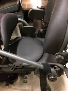 lot 88 image: $$$$ EASYSTAND ELVOLVE STANDER - GREAT CONDITION PLEASE SEE PICTURES FOR ALL ACCESSORIES THIS STANDER HAS