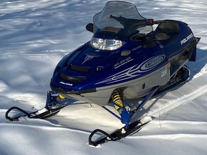 lot 3 image: 2002 Polaris Classic 600