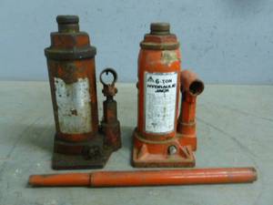 Hydraulic Jacks