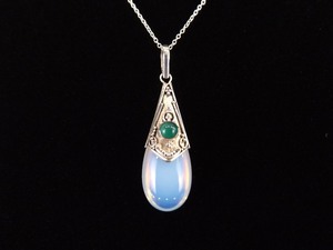 .925 Sterling Silver Opal and Jade Cabochons Pendant Necklace