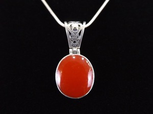.925 Sterling Silver Red Coral Cabochon Pendant Necklace