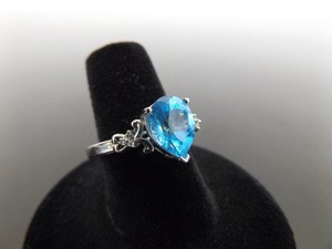 .925 Sterling Silver Diamond Accented Pear Cut Aquamarine Ring Size 7