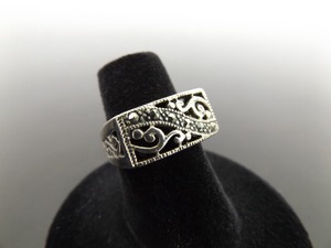 .925 Sterling Silver Art Nouveau Scrolled Ring Size 6