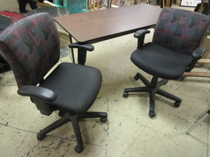 HARTER GROUP ADJUSTABLE OFFICE CHAIRS, COLLAPSIBLE TABLE