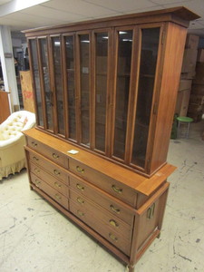 SOLID WOOD HUTCH