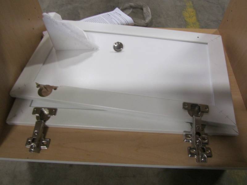 lot 142 image: Project Source 24.5-in White Single Sink Bathroom Vanity with White Cultured Marble Top VBCU2418