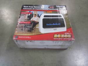 lot 102 image: Dyna-Glo 30000-BTU Wall Or Floor-Mount Natural Gas Or Liquid Propane Vent-free Convection Heater BF30DTL-4