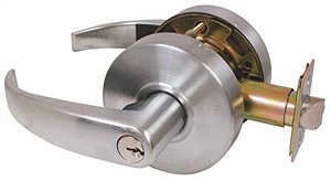 lot 127 image: (10-Pack) US Lock 2060 Series Storeroom Lever Cherokee 2-34 Sc1 Dull Chrome US2062DL26D