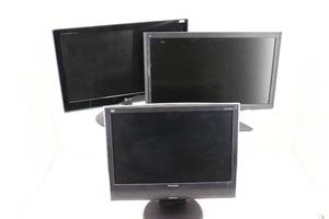 Lot of 3 Monitors